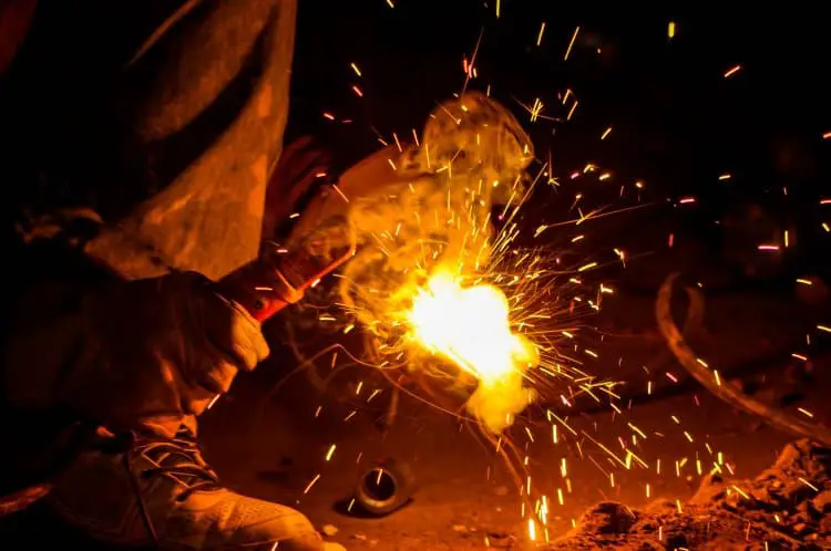 are welding gloves shockproof?